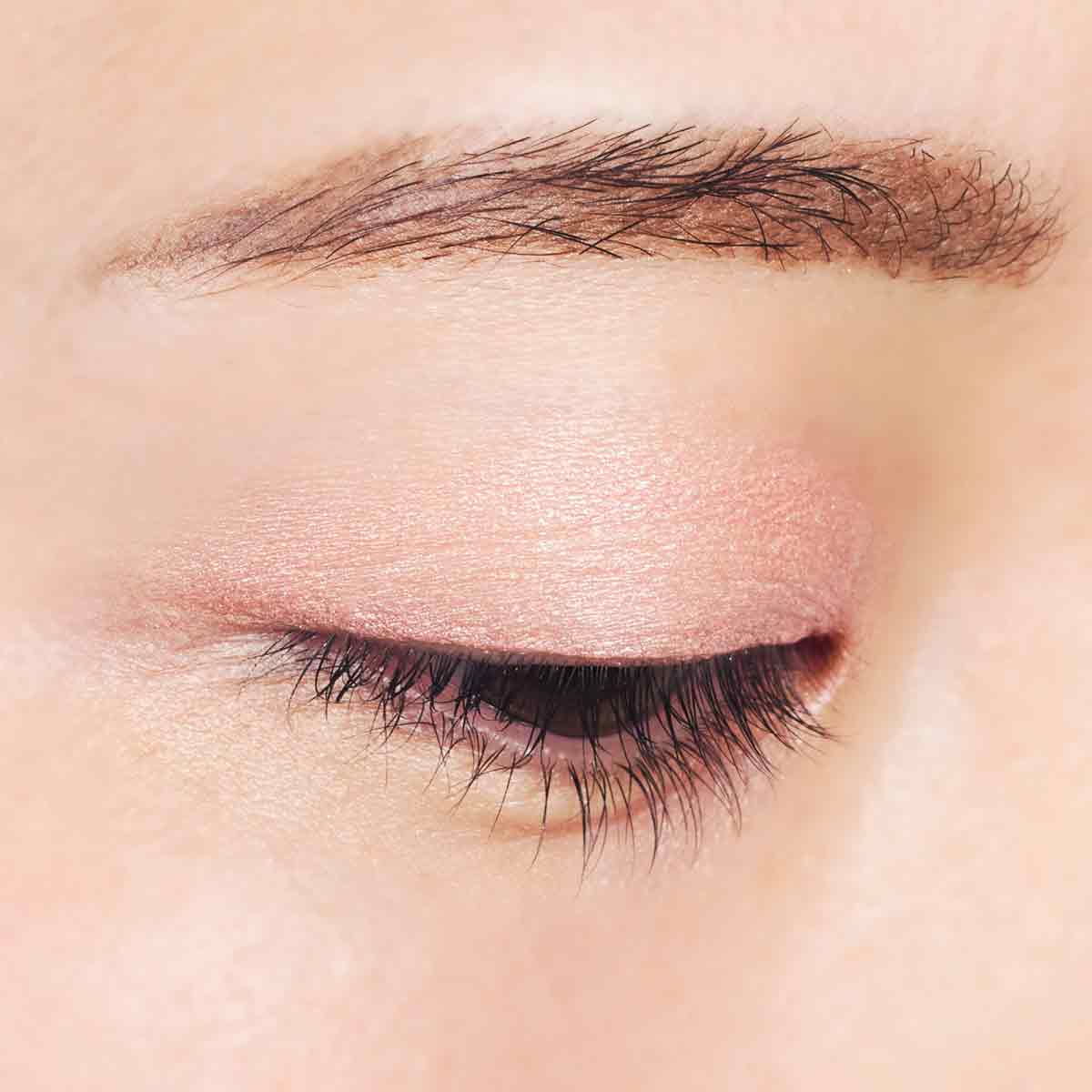 Liquid Eye & Face Color "Petal Pink"